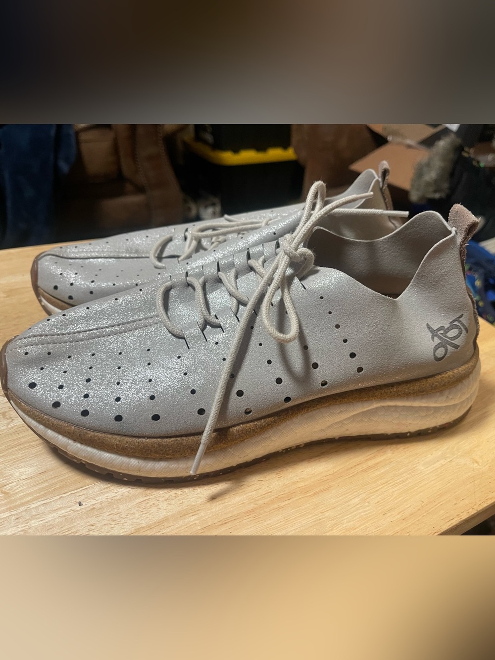 OTBT Women's Light Comfortable Alstead Walking Shoes 8M